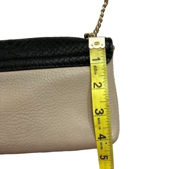 Kate spade black and creamy white leather bow crossbody bag - Picture 2 of 13